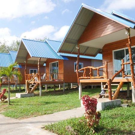 Happy Home Kohjum Koh Jum Exterior foto